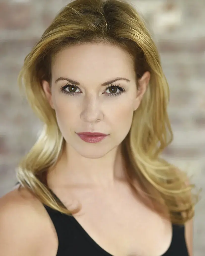 Sarah Grace Sanders — Actor